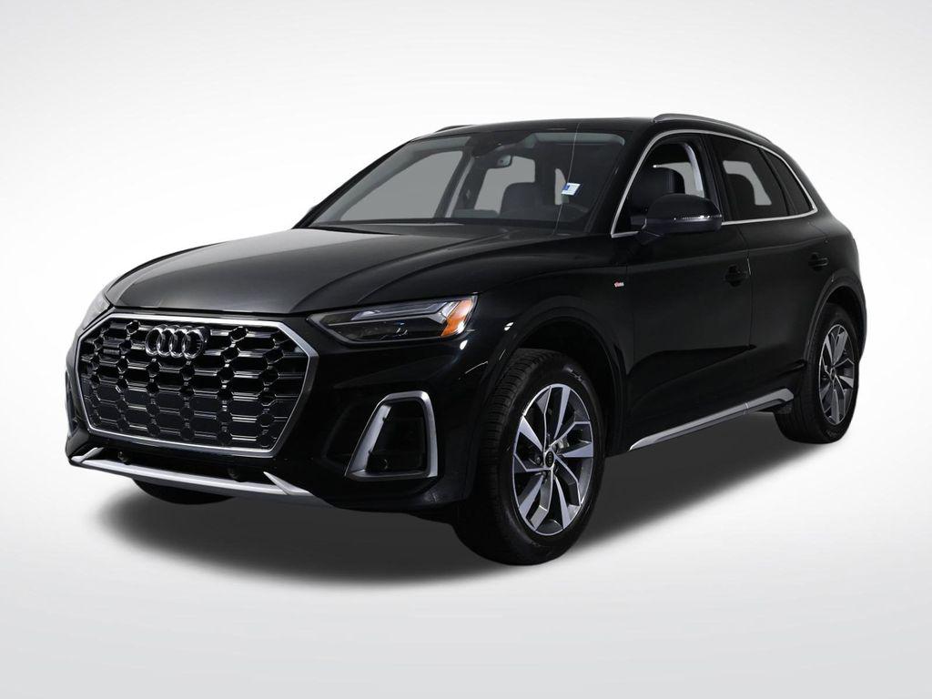2023 Audi Q5 45 Premium's photo