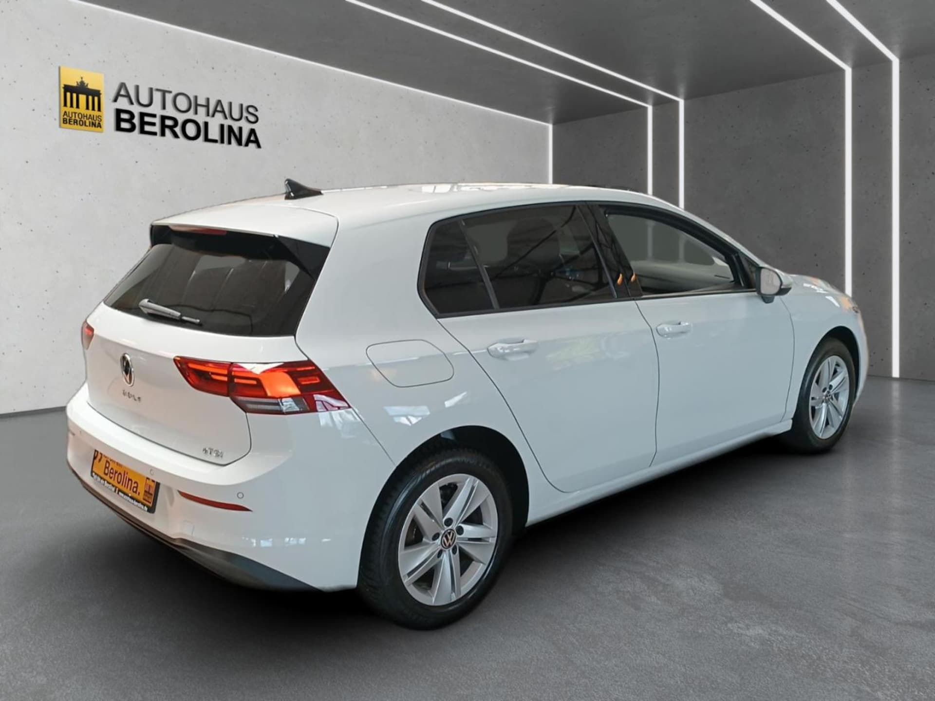 Volkswagen Golf Life