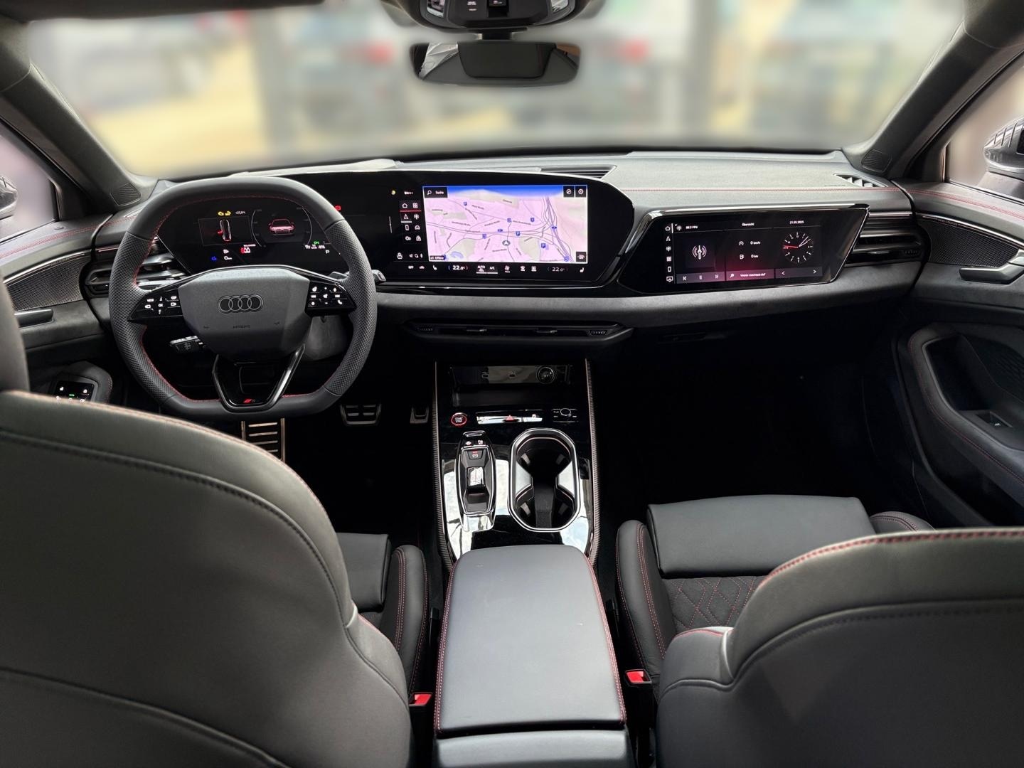 Bild über Audi A6 Avant TFSI quattro 270 kW S tronic - für weitere Informationen kontaktieren Sie den Audi Partner