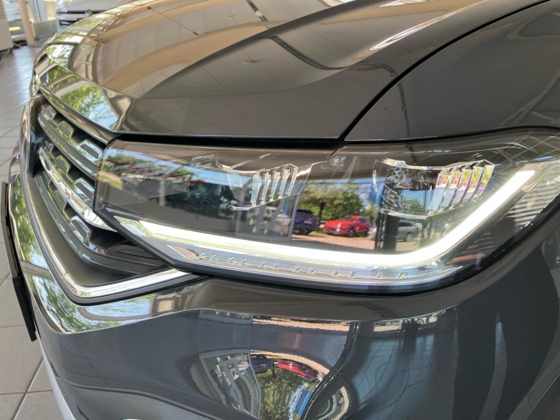 Volkswagen T-Cross Style