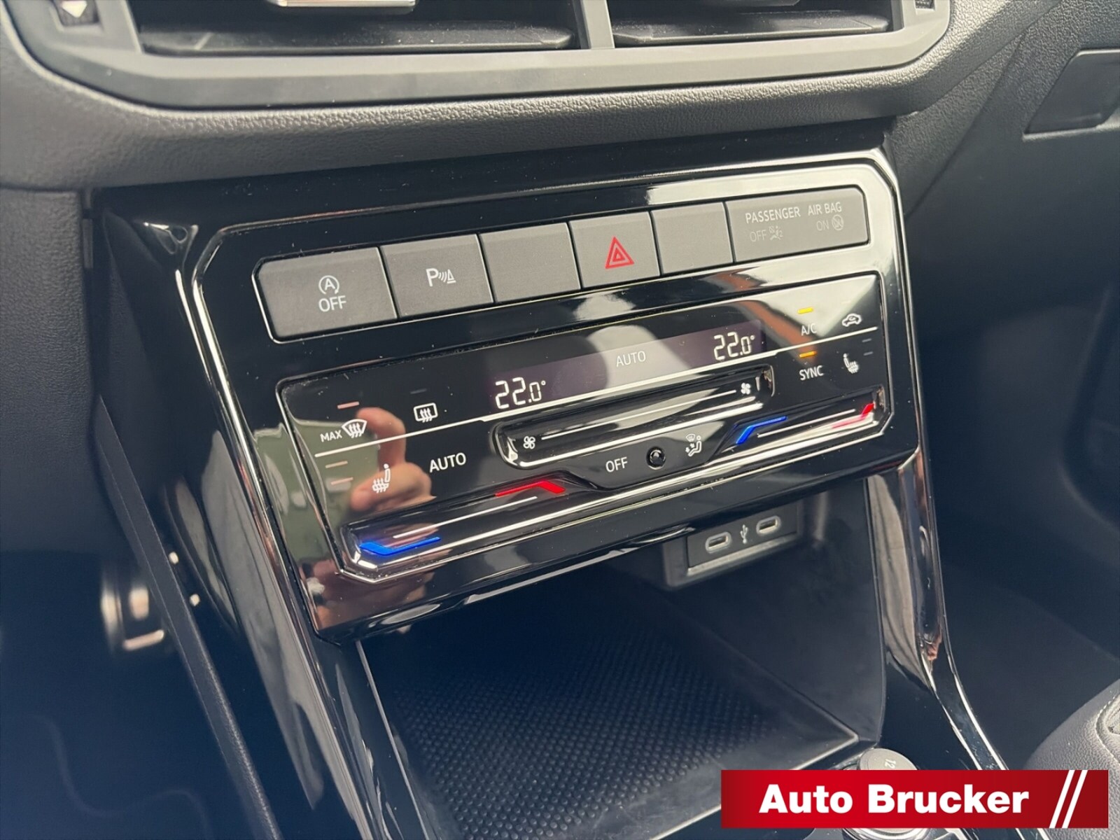 Volkswagen T-Cross – Bild 12