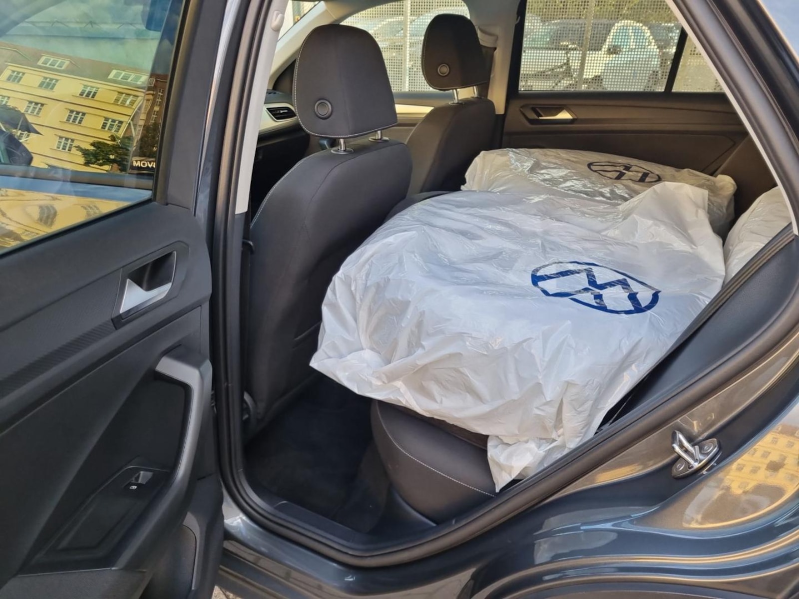Volkswagen T-Roc – Bild 14