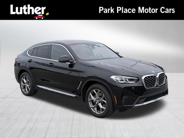Photo of 2024 BMW X4 