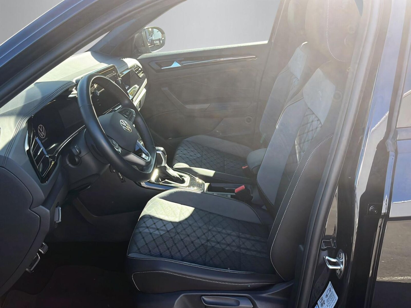 Volkswagen T-Roc – Bild 6