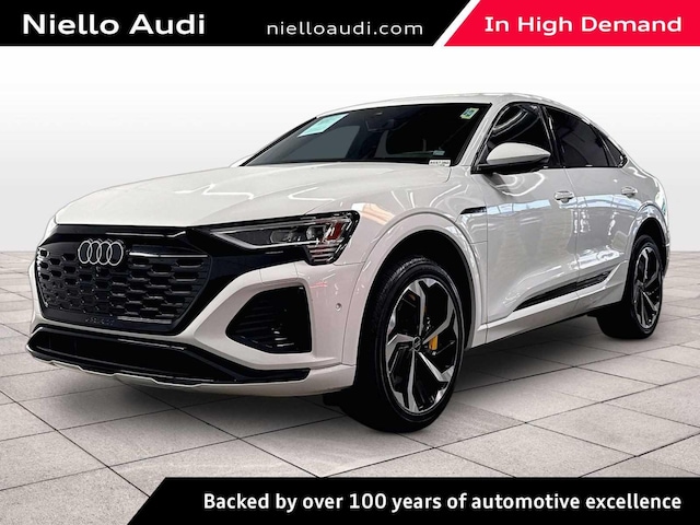 2024 Audi Q8 Sportback e-tron