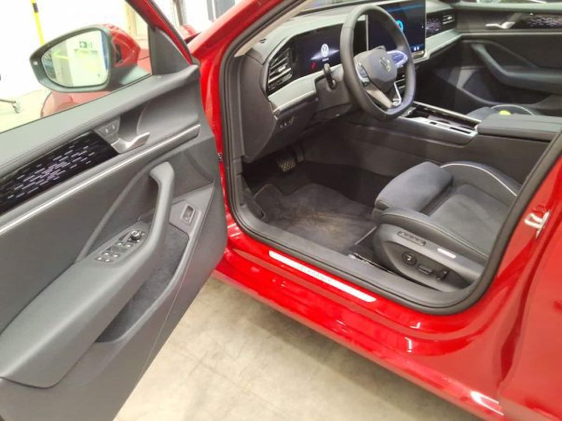 Volkswagen Passat Elegance