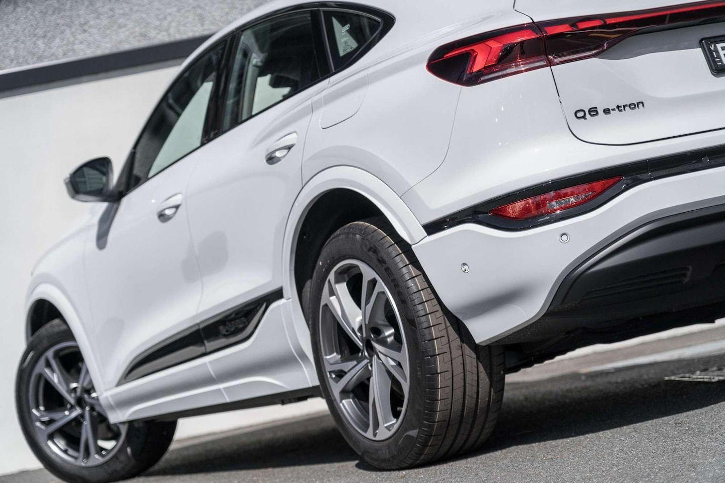 Image about Audi Q6 Sportback e-tron e-tron