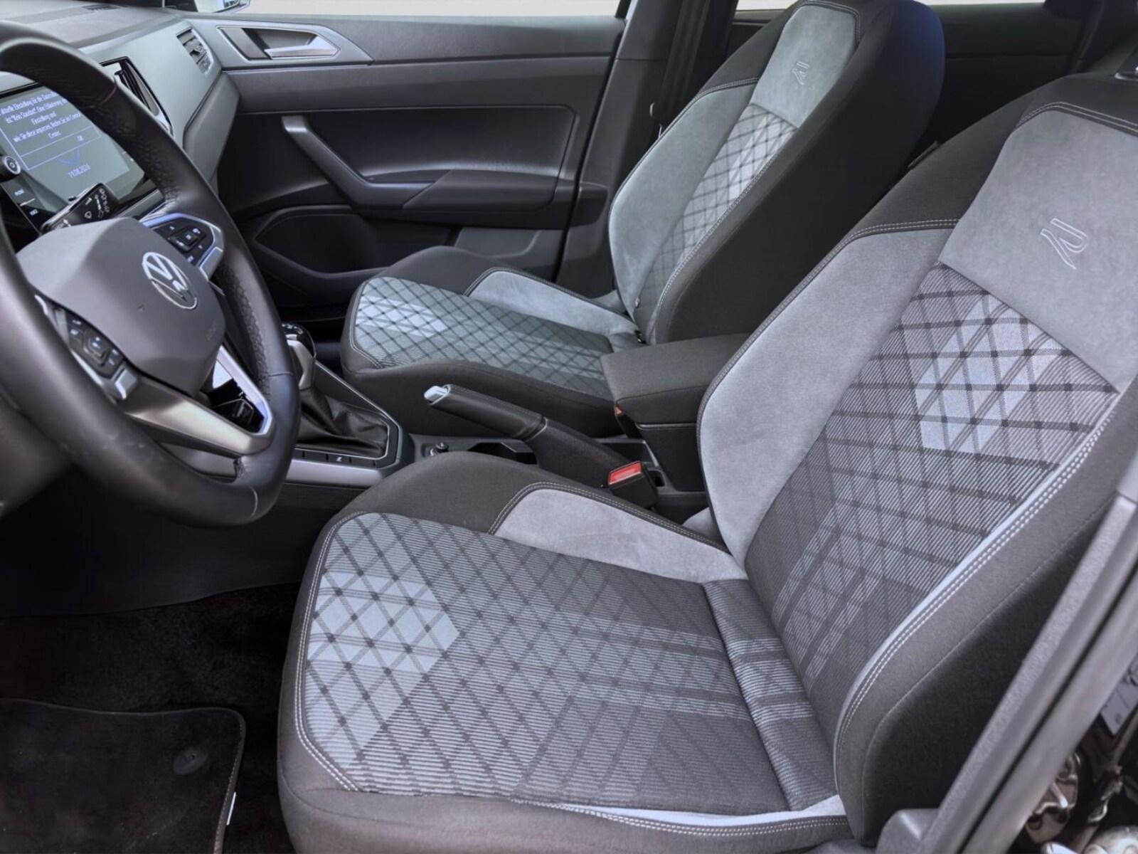 Volkswagen Polo – Bild 9