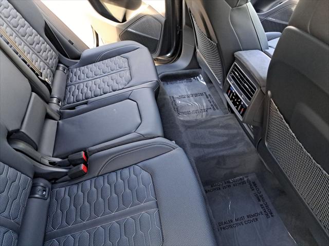 2025 Audi RS Q8 Base - Photo 11