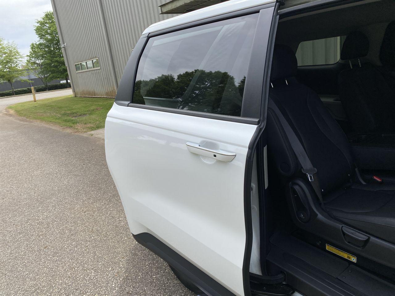 2024 Kia Carnival 27