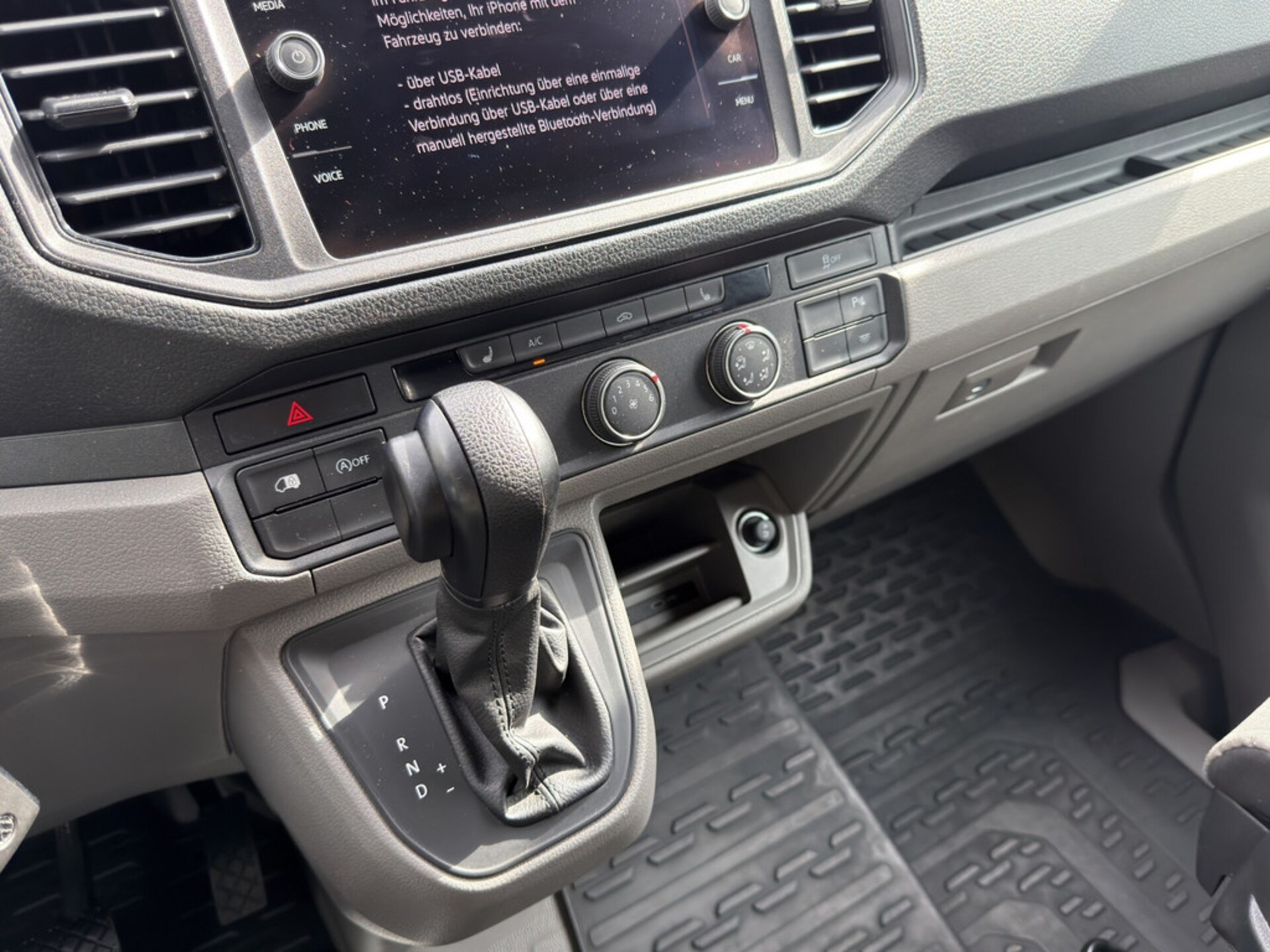 Volkswagen Crafter Kasten mittlerer Radstand