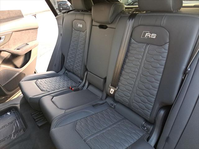 2025 Audi RS Q8 Base - Photo 14