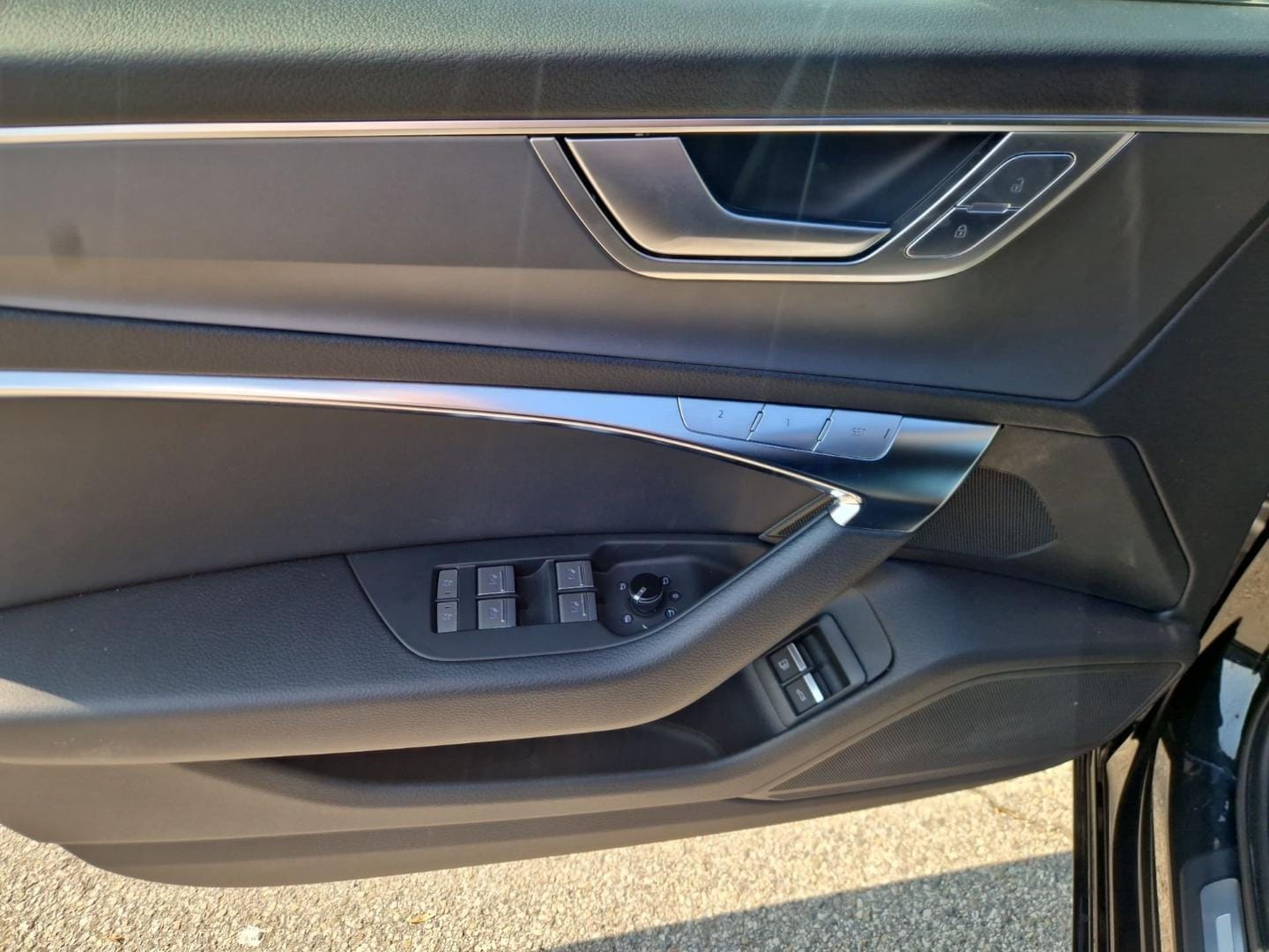 Bild über Audi A6 Avant TFSI e advanced 50 TFSI e quattro S tronic - für weitere Informationen kontaktieren Sie den Audi Partner