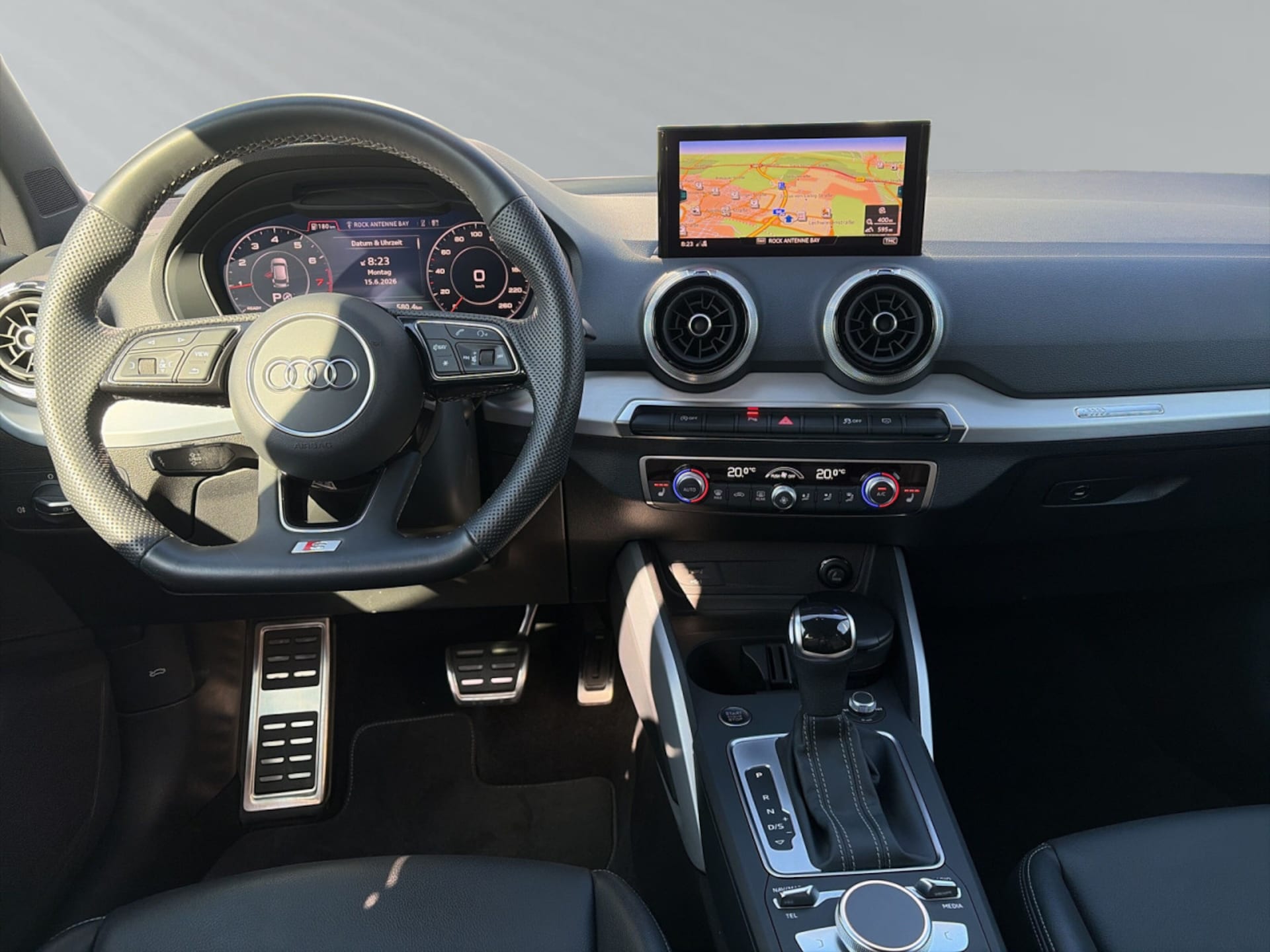 Audi Q2 S line