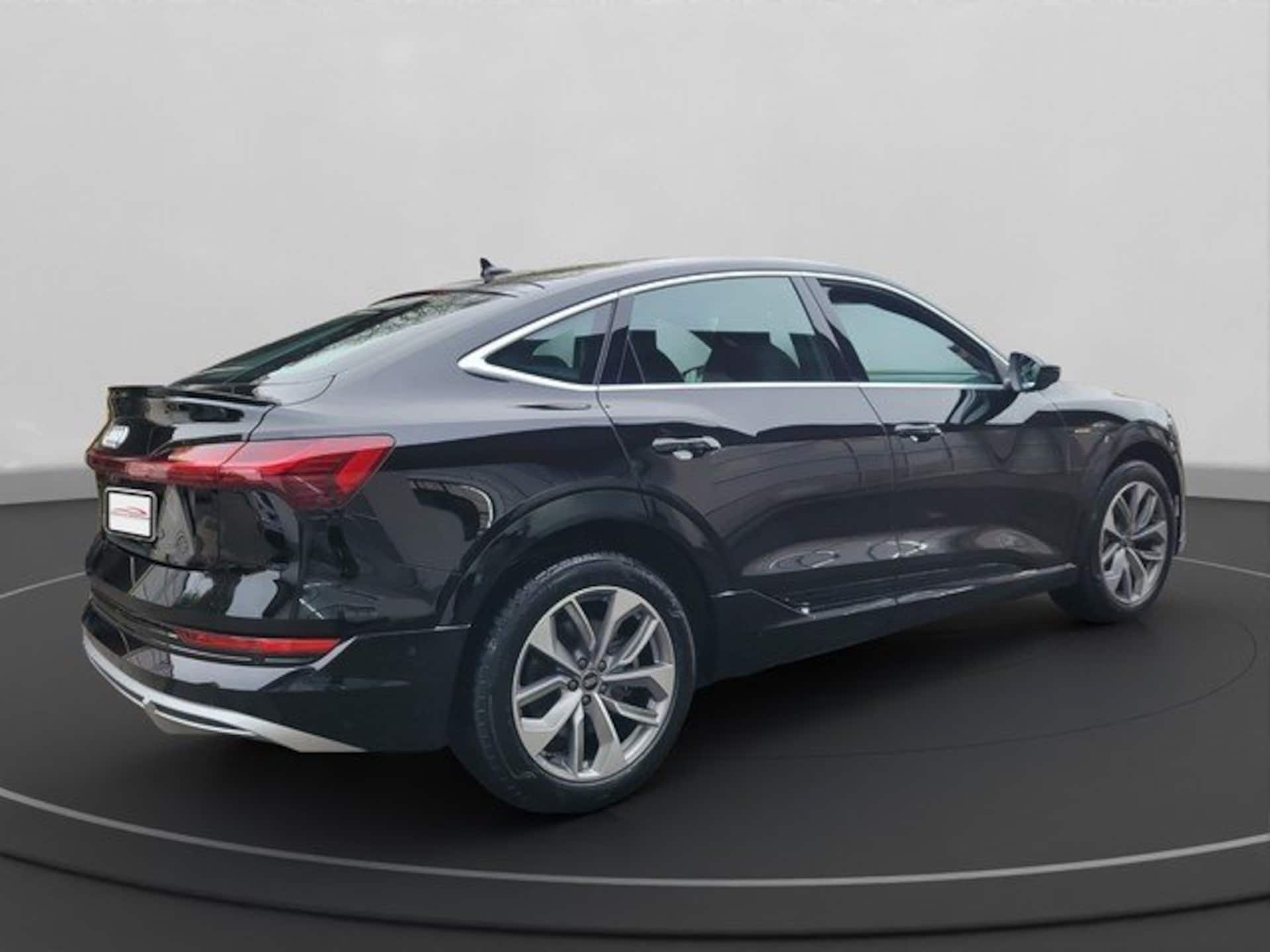 Audi e-tron Sportback S line