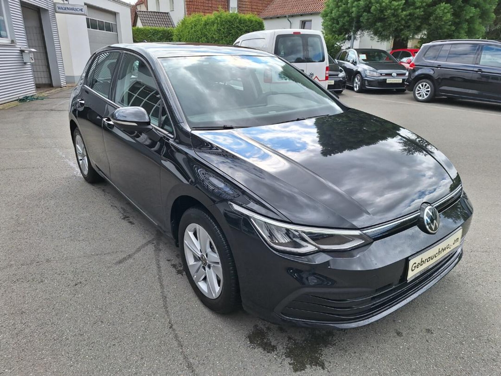 Volkswagen Golf Life