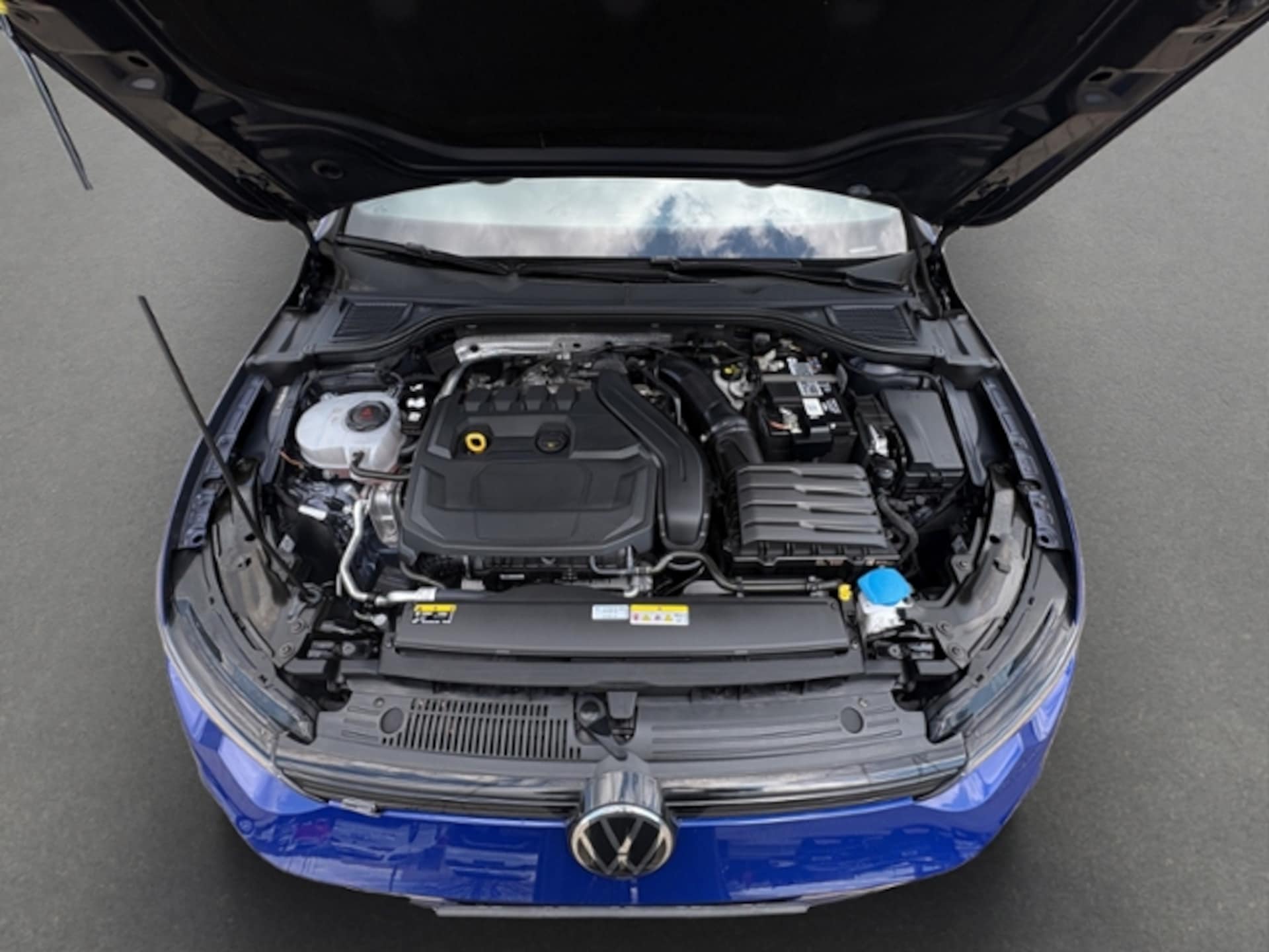 Volkswagen Golf Variant R-Line