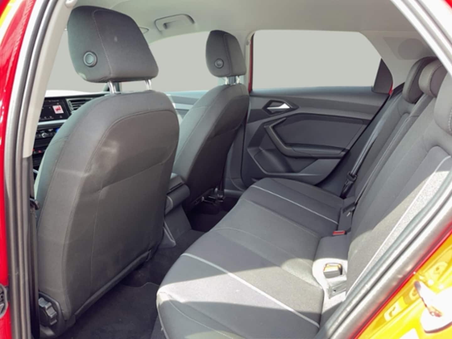 Bild über Audi A1 Sportback advanced 30 TFSI S tronic - für weitere Informationen kontaktieren Sie den Audi Partner