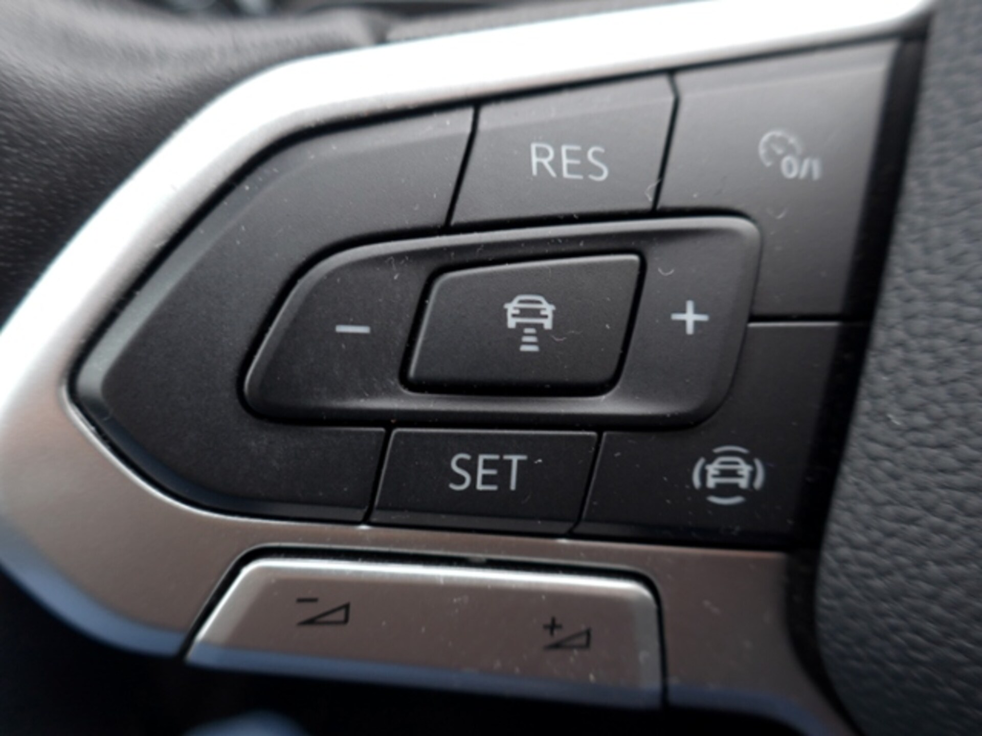 Volkswagen Golf Active
