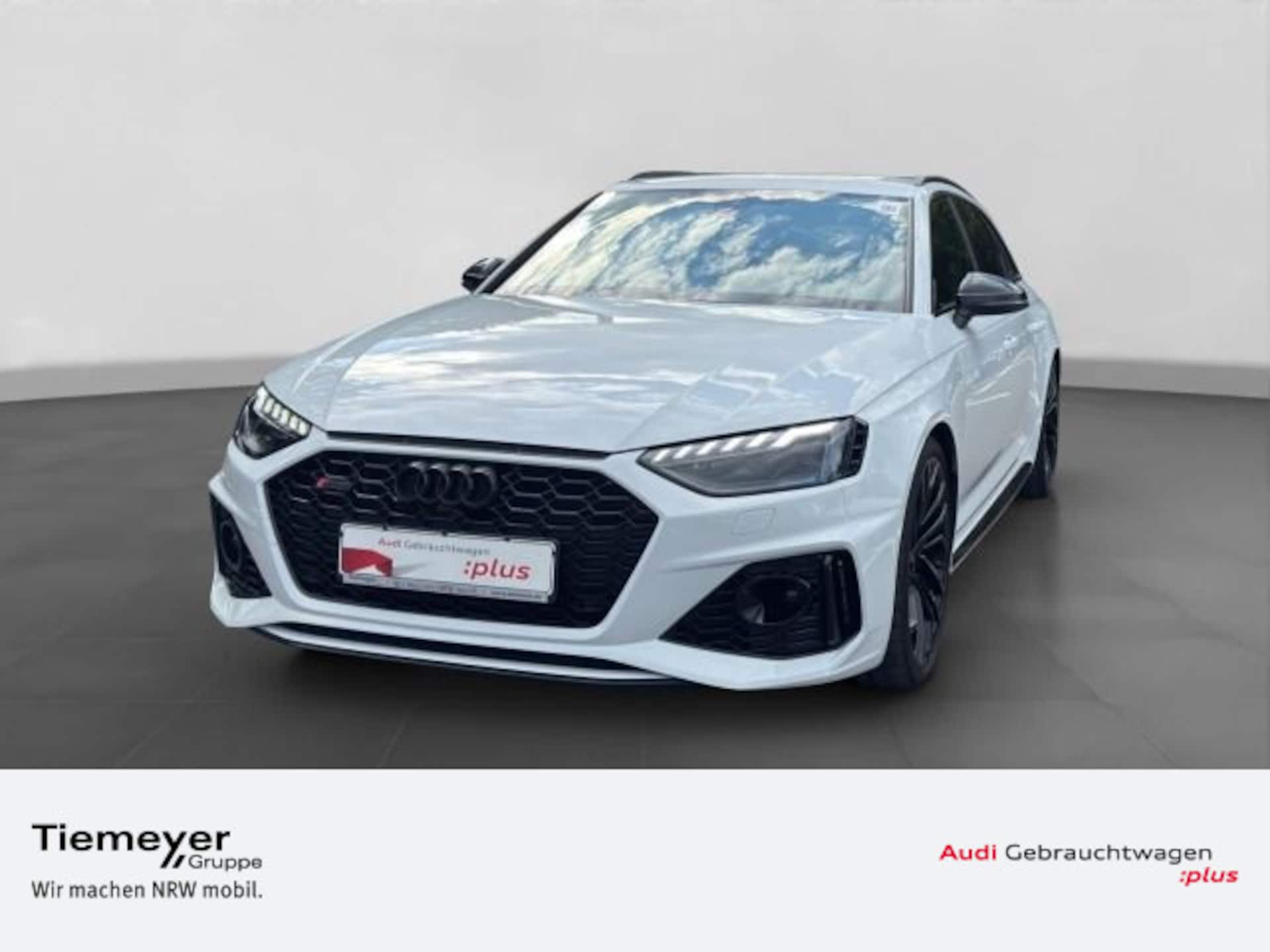 Audi RS 4 Avant 2024