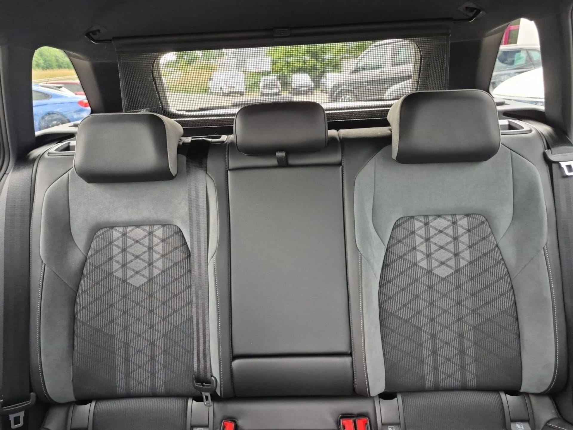 Volkswagen Golf Variant R-Line