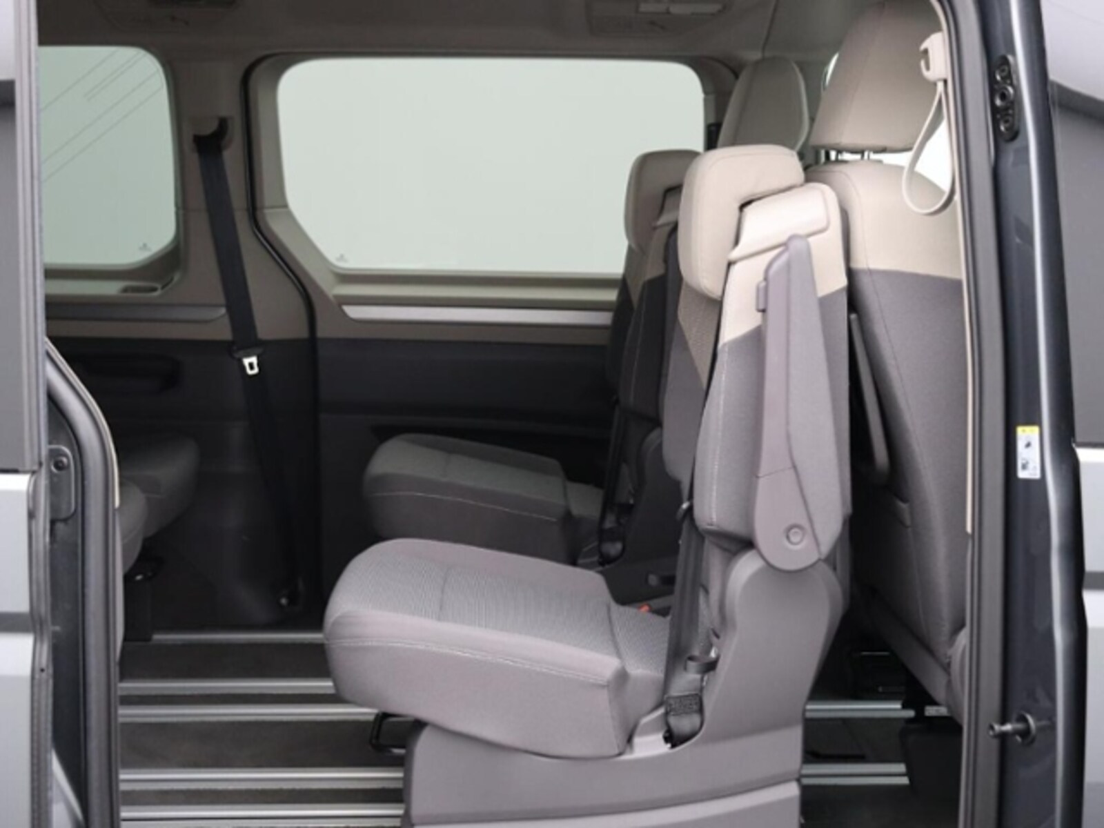 Volkswagen Multivan – Bild 8