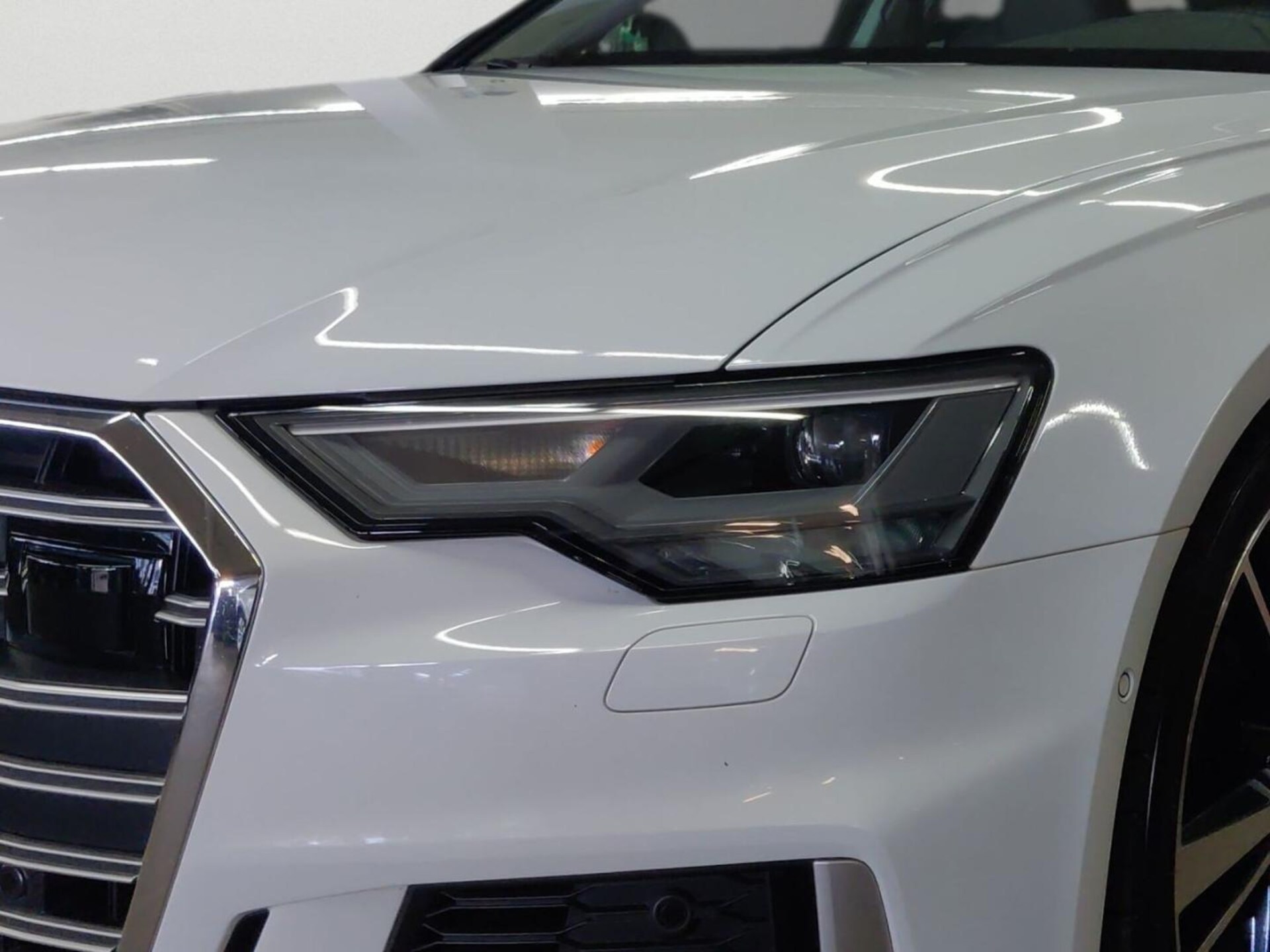 Audi S6 Avant