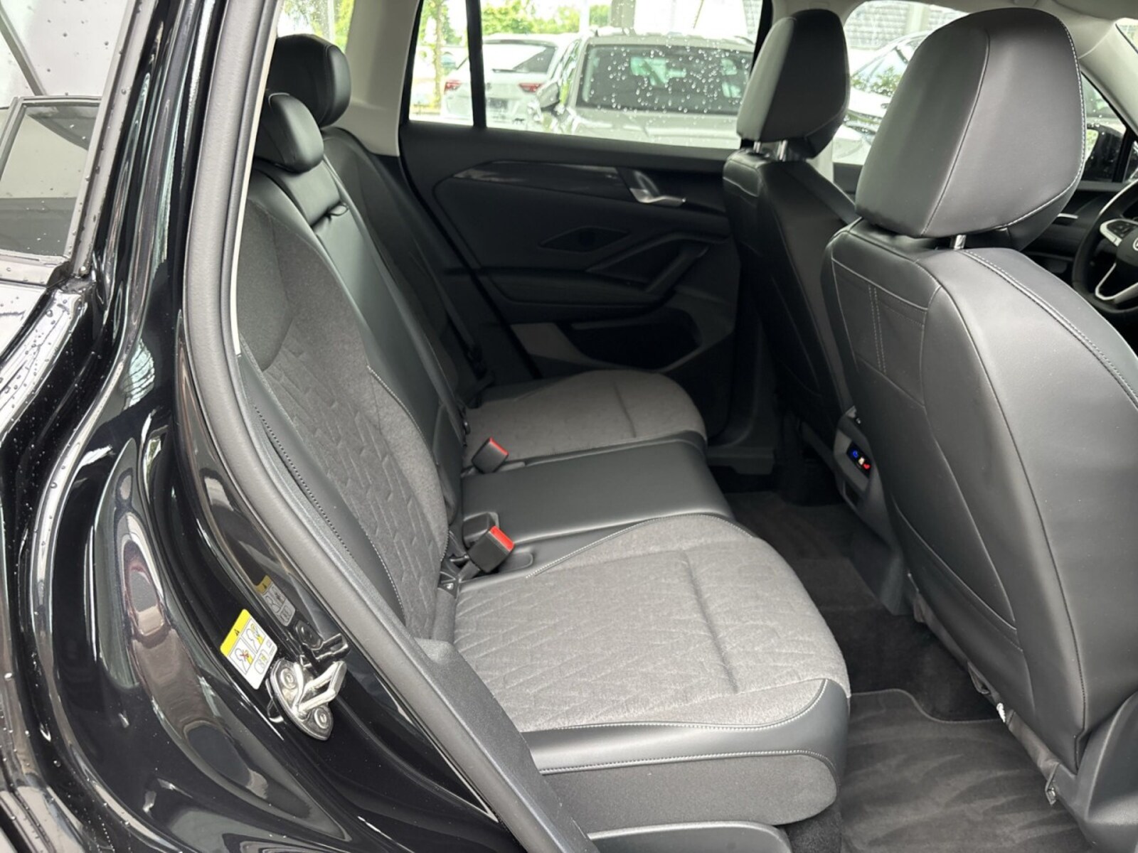 Volkswagen Tiguan – Bild 10