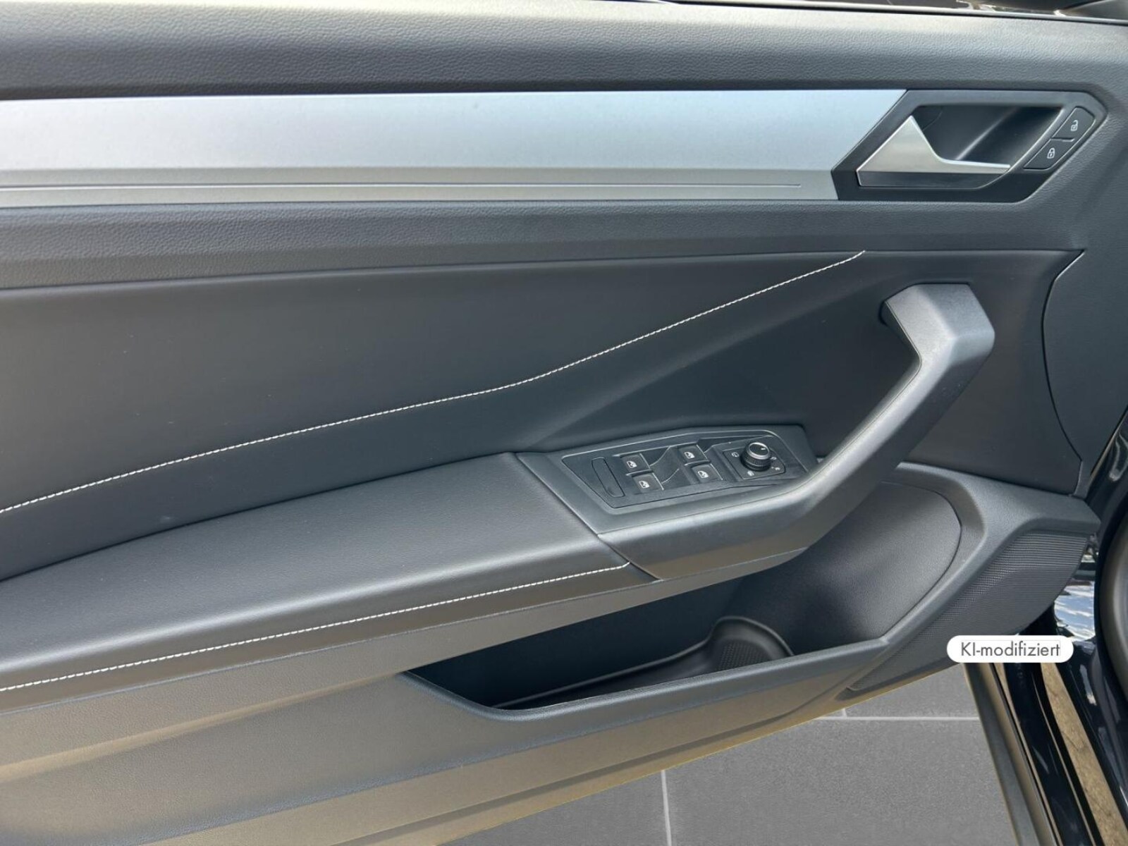 Volkswagen T-Roc Cabriolet – Bild 13
