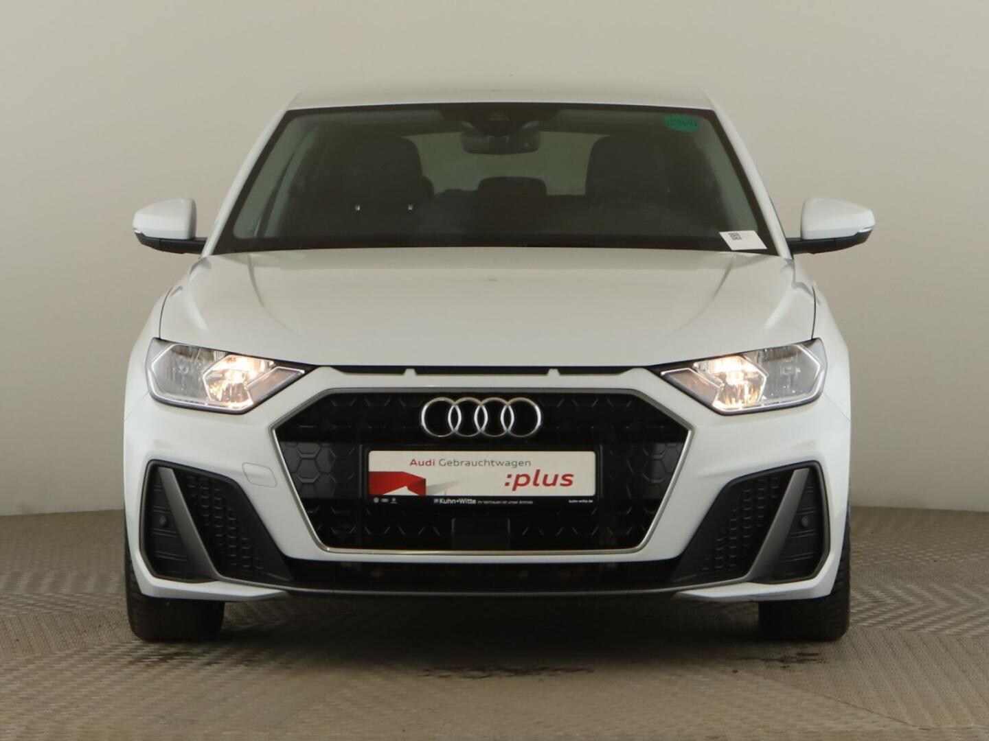 Bild über Audi A1 Sportback S line 25 TFSI S tronic - für weitere Informationen kontaktieren Sie den Audi Partner