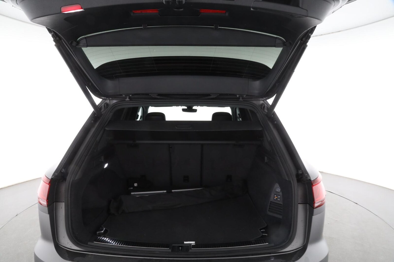 Volkswagen Touareg – Bild 10