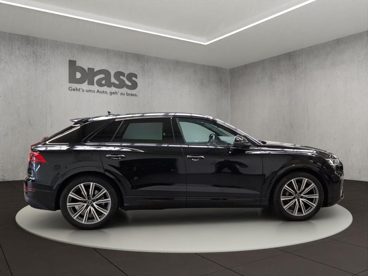 Bild über Audi Q8 SUV 50 TDI quattro tiptronic - für weitere Informationen kontaktieren Sie den Audi Partner