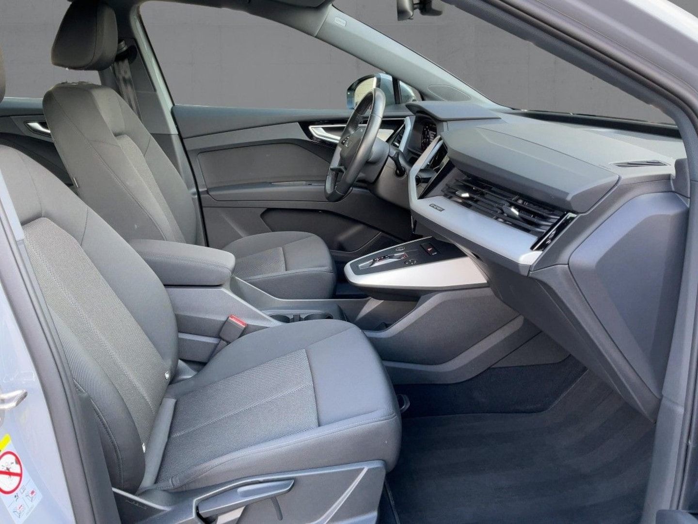 Bild über Audi Q4 e-tron 35 e-tron - für weitere Informationen kontaktieren Sie den Audi Partner