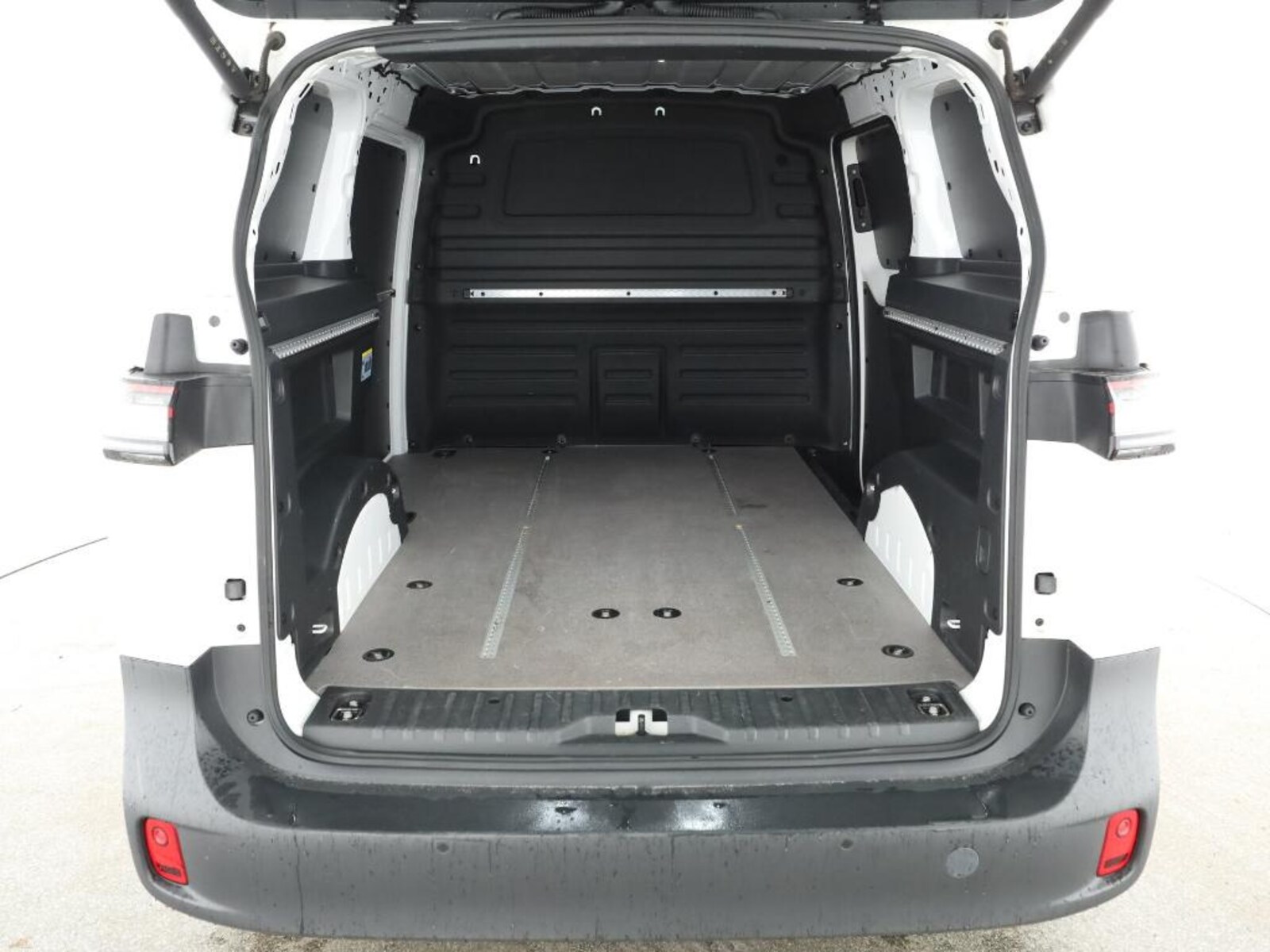 Volkswagen ID. Buzz Cargo – Bild 8