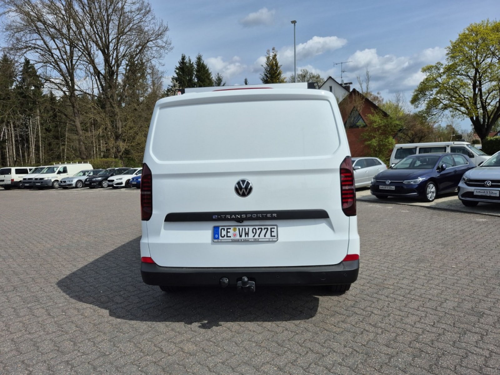Volkswagen Transporter Kasten langer Radstand – Bild 6