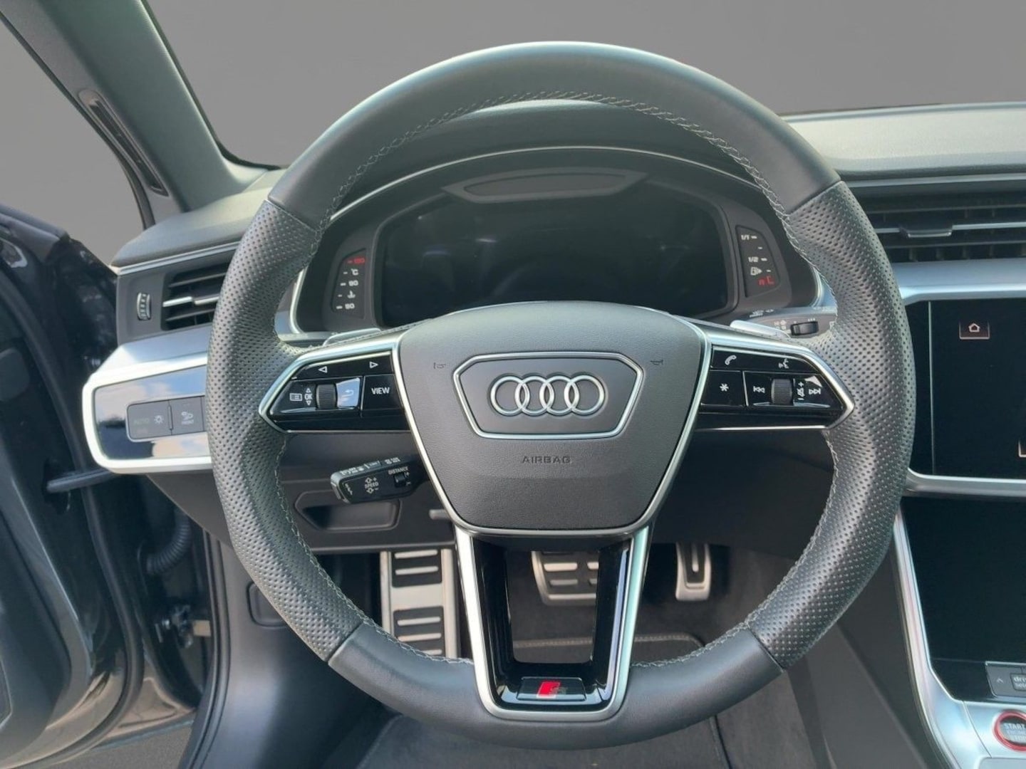 Bild über Audi S6 Avant TDI quattro tiptronic - für weitere Informationen kontaktieren Sie den Audi Partner