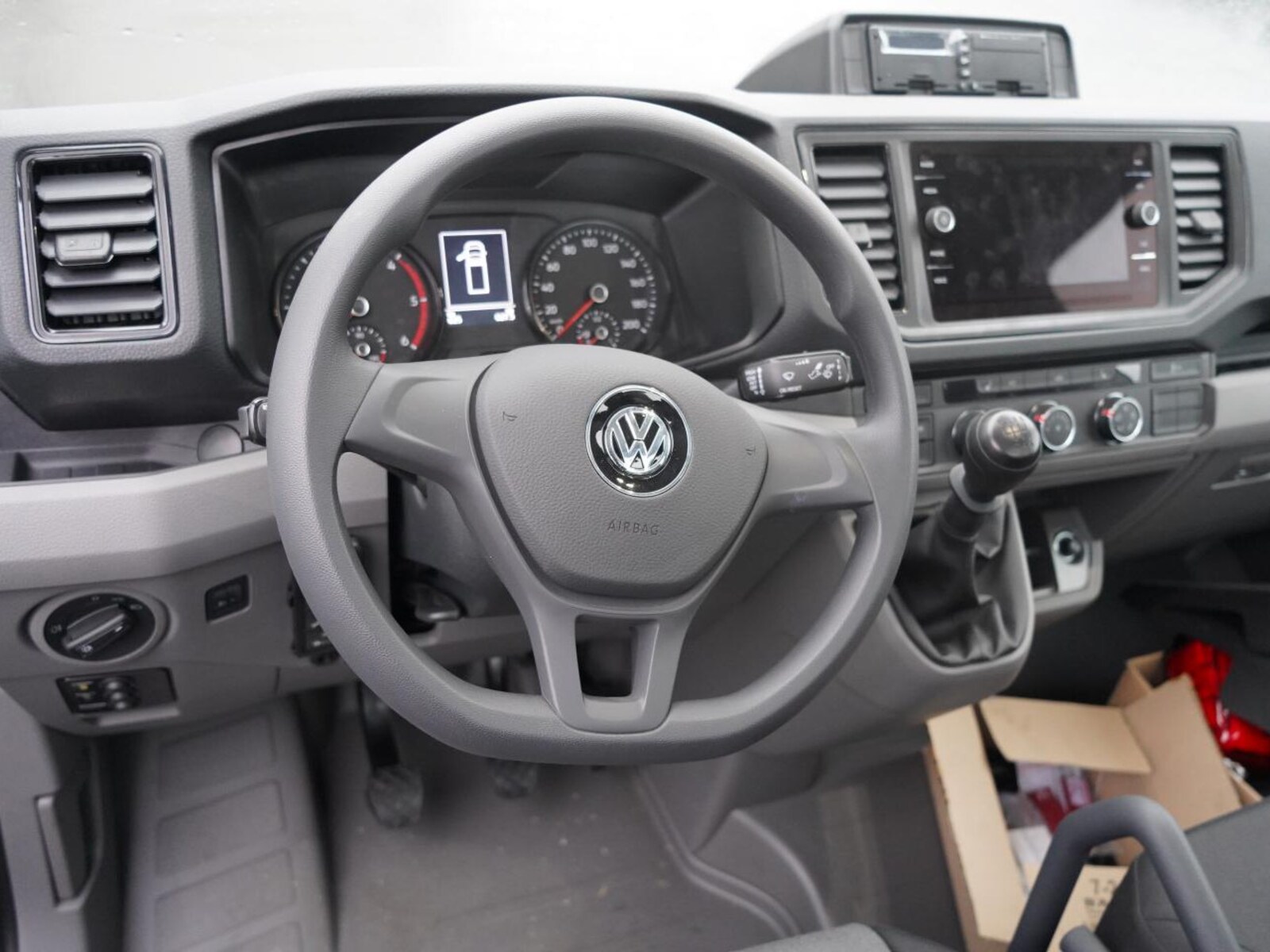 Volkswagen Crafter Einzelkabine langer Radstand – Bild 13