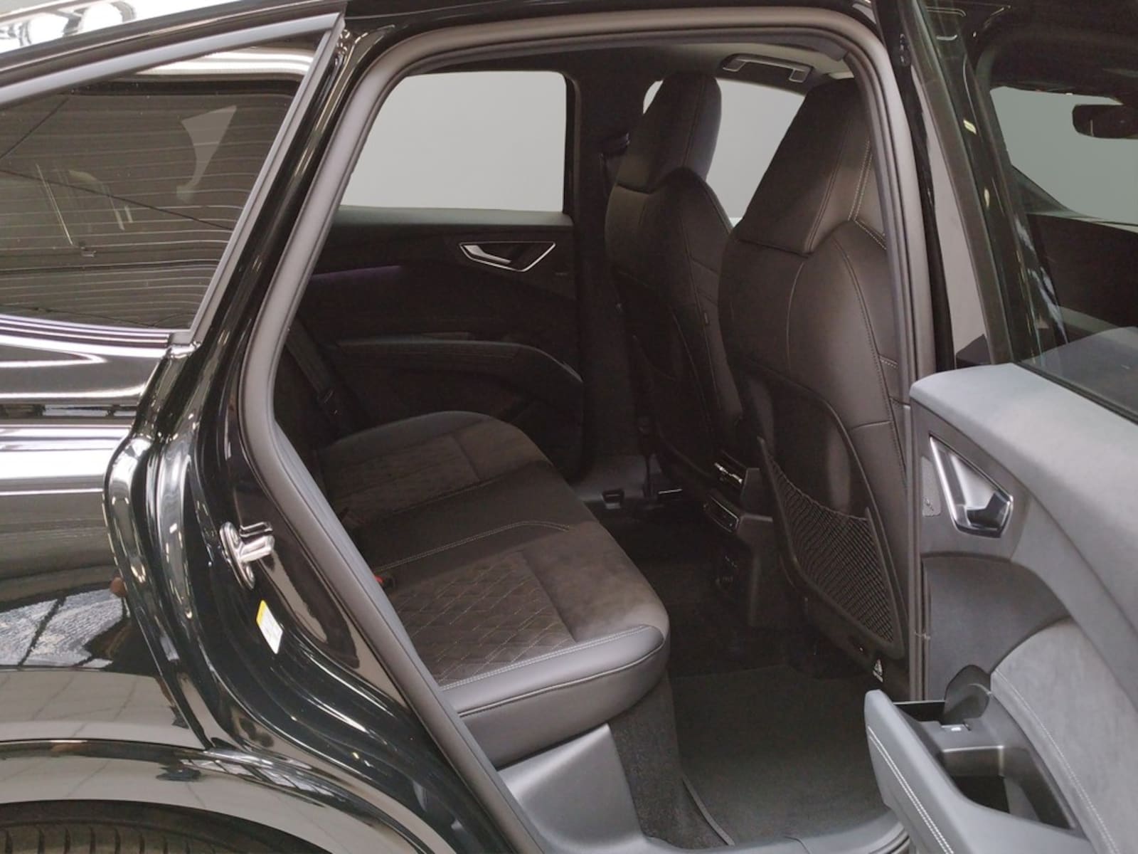 Audi Q4 Sportback e-tron – Bild 10