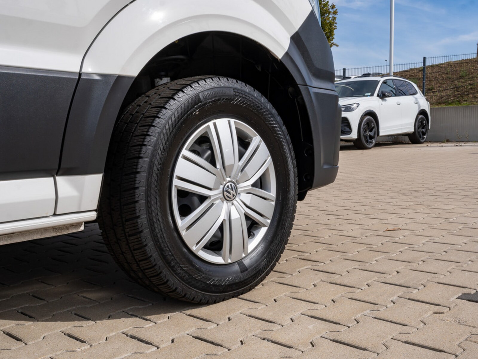 Volkswagen Crafter Kasten langer Radstand – Bild 8