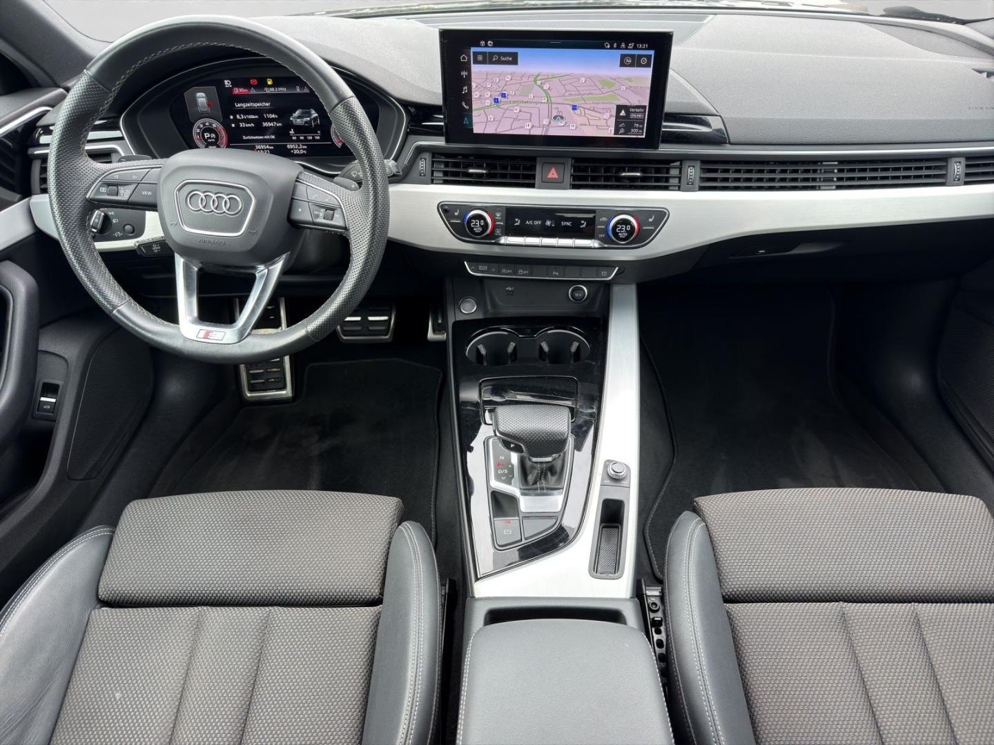 Bild über Audi A4 Avant S line 40 TFSI S tronic - für weitere Informationen kontaktieren Sie den Audi Partner
