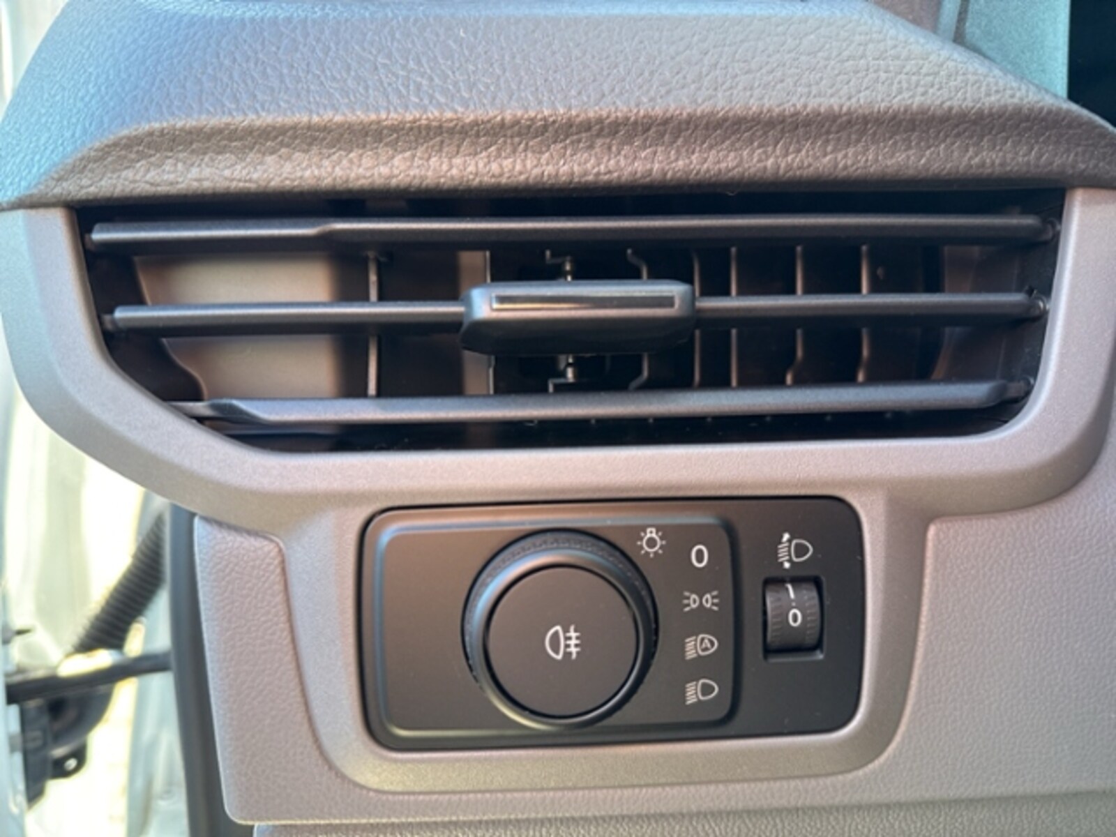 Volkswagen Transporter Kasten langer Radstand – Bild 14
