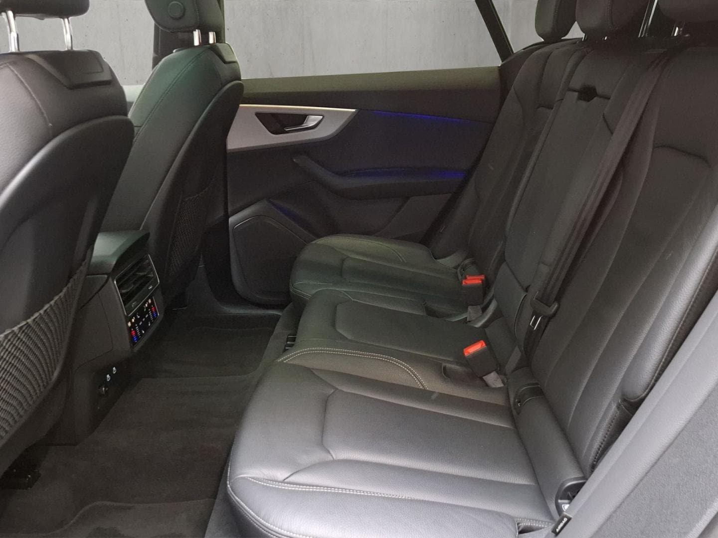 Bild über Audi Q8 SUV 50 TDI quattro tiptronic - für weitere Informationen kontaktieren Sie den Audi Partner