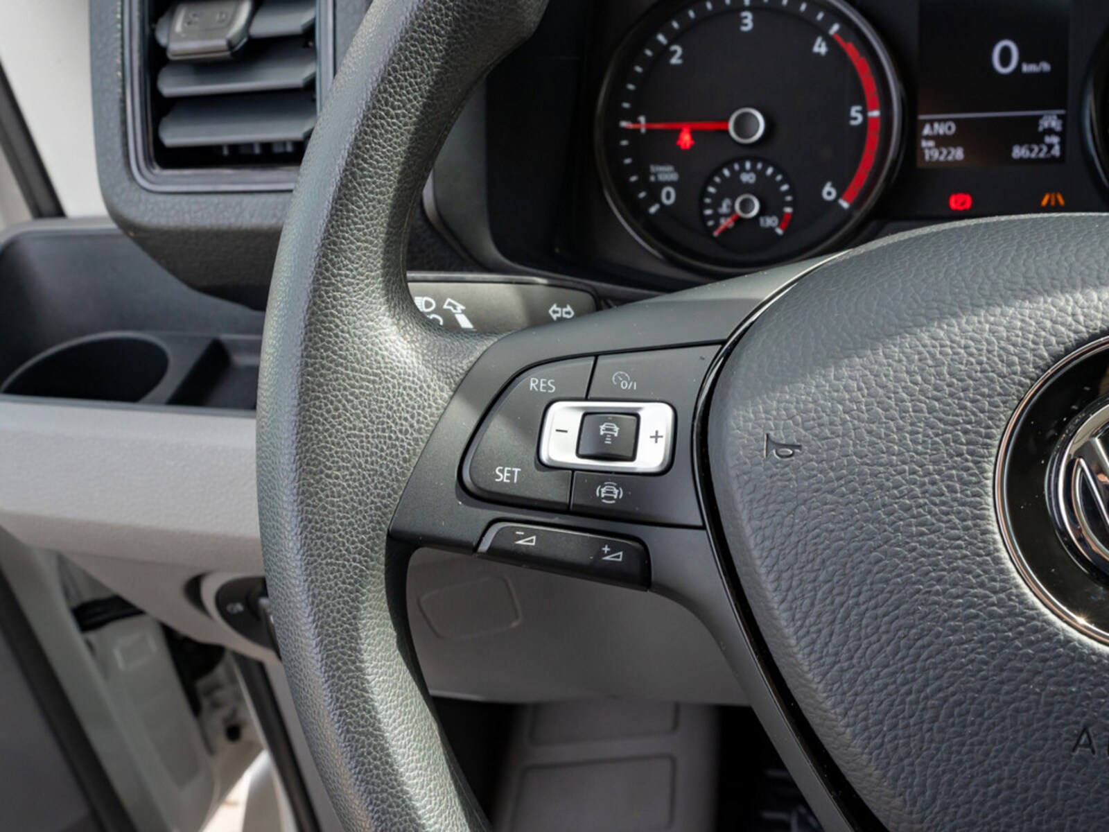 Volkswagen Crafter Kasten langer Radstand – Bild 14