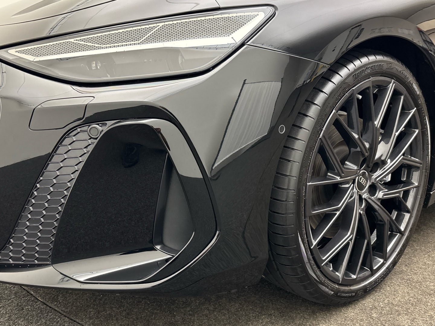 Bild über Audi A6 Avant edition one TDI quattro 150 kW S tronic - für weitere Informationen kontaktieren Sie den Audi Partner
