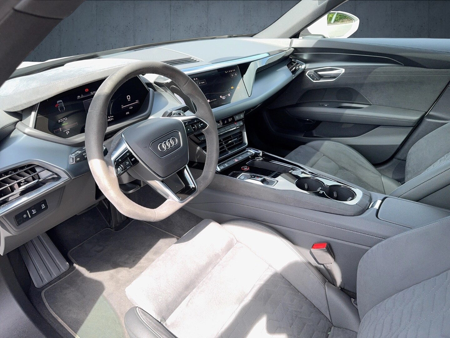 Image about Audi e-tron GT e-tron quattro