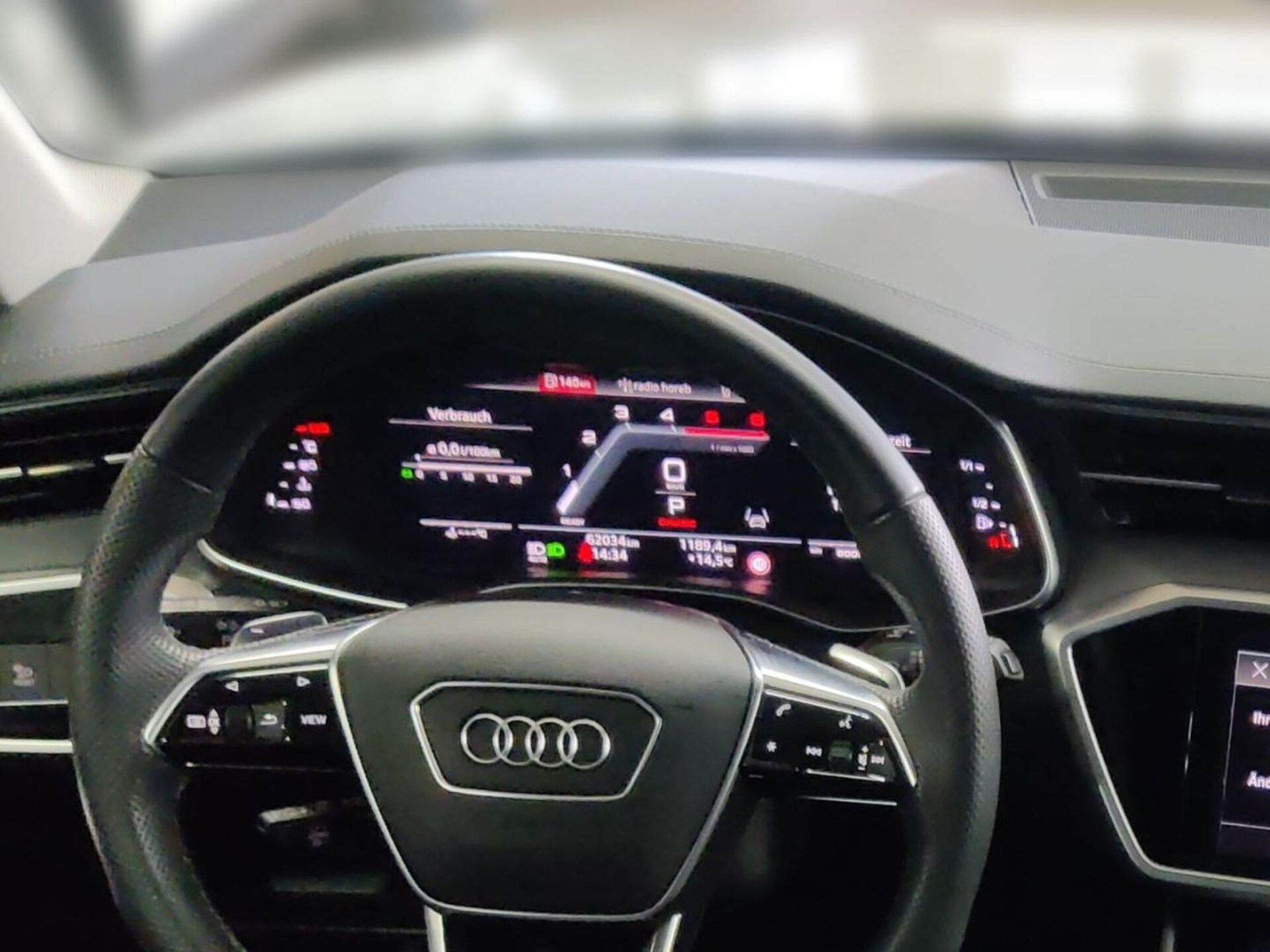 Audi S6 Avant