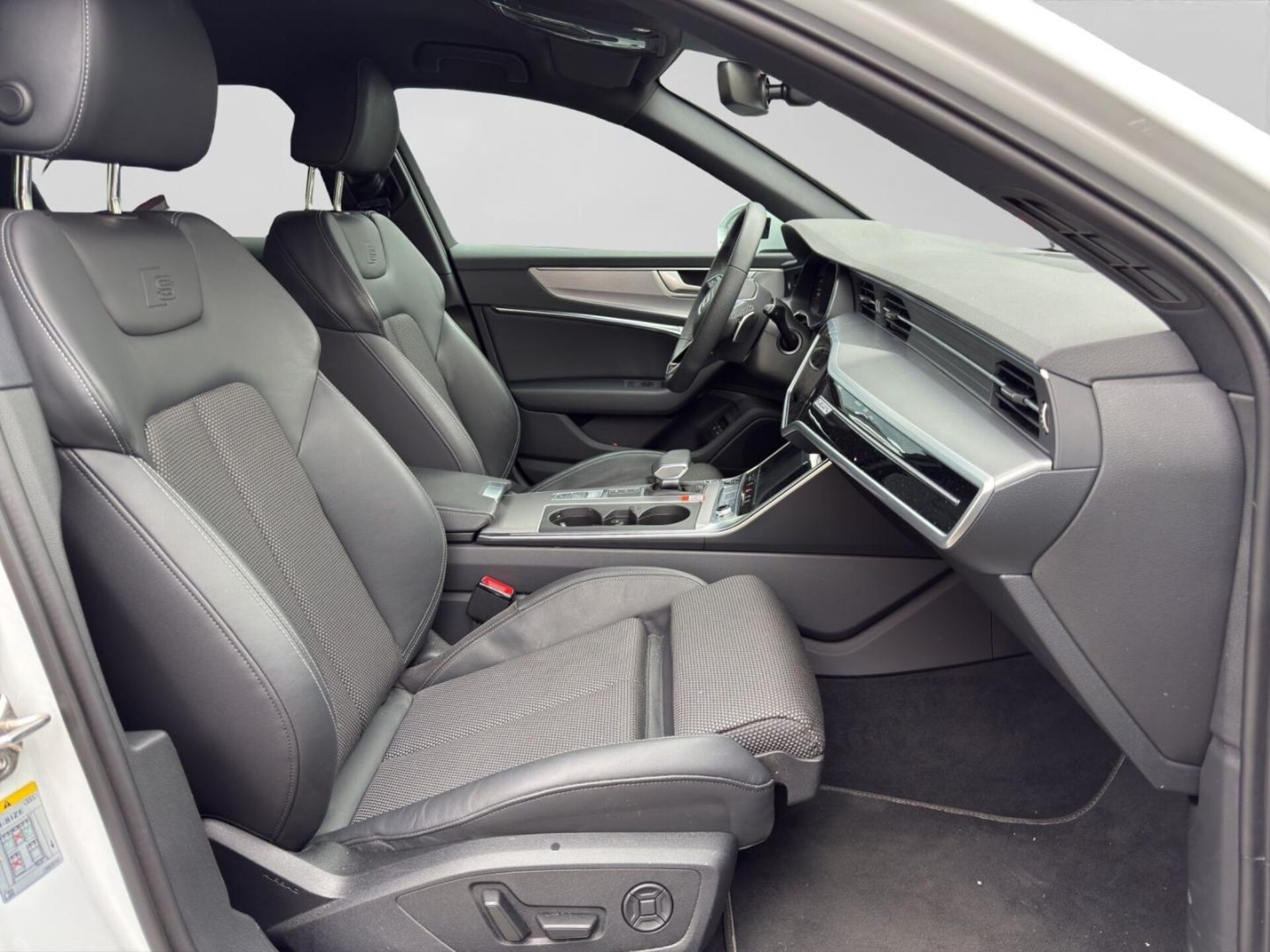 Audi A6 Avant TFSI e Design