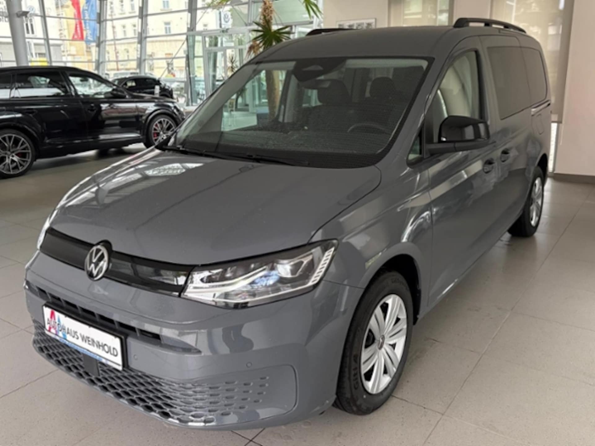 Volkswagen Caddy Maxi Basis-Modell