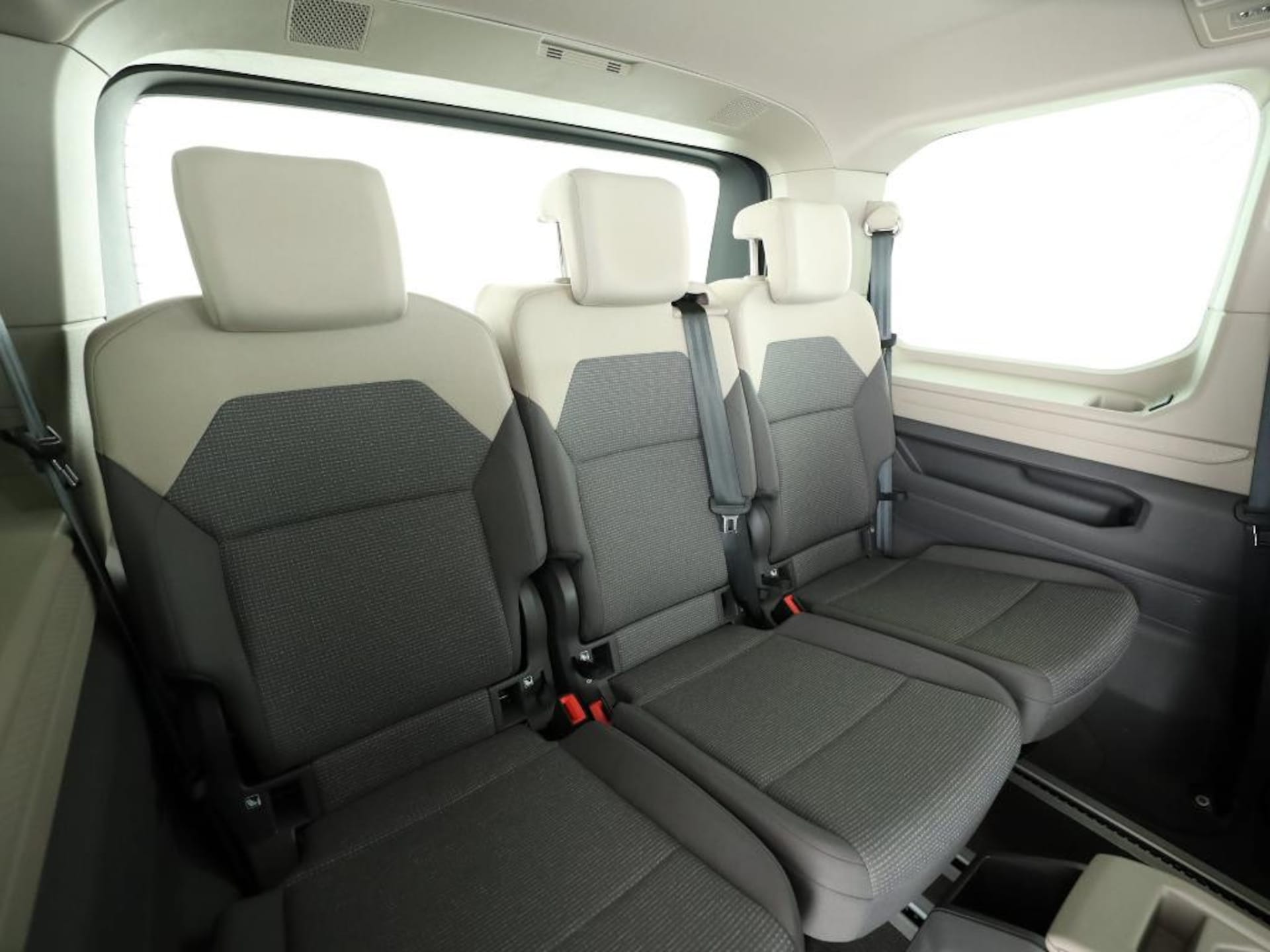 Volkswagen Multivan Basis-Modell