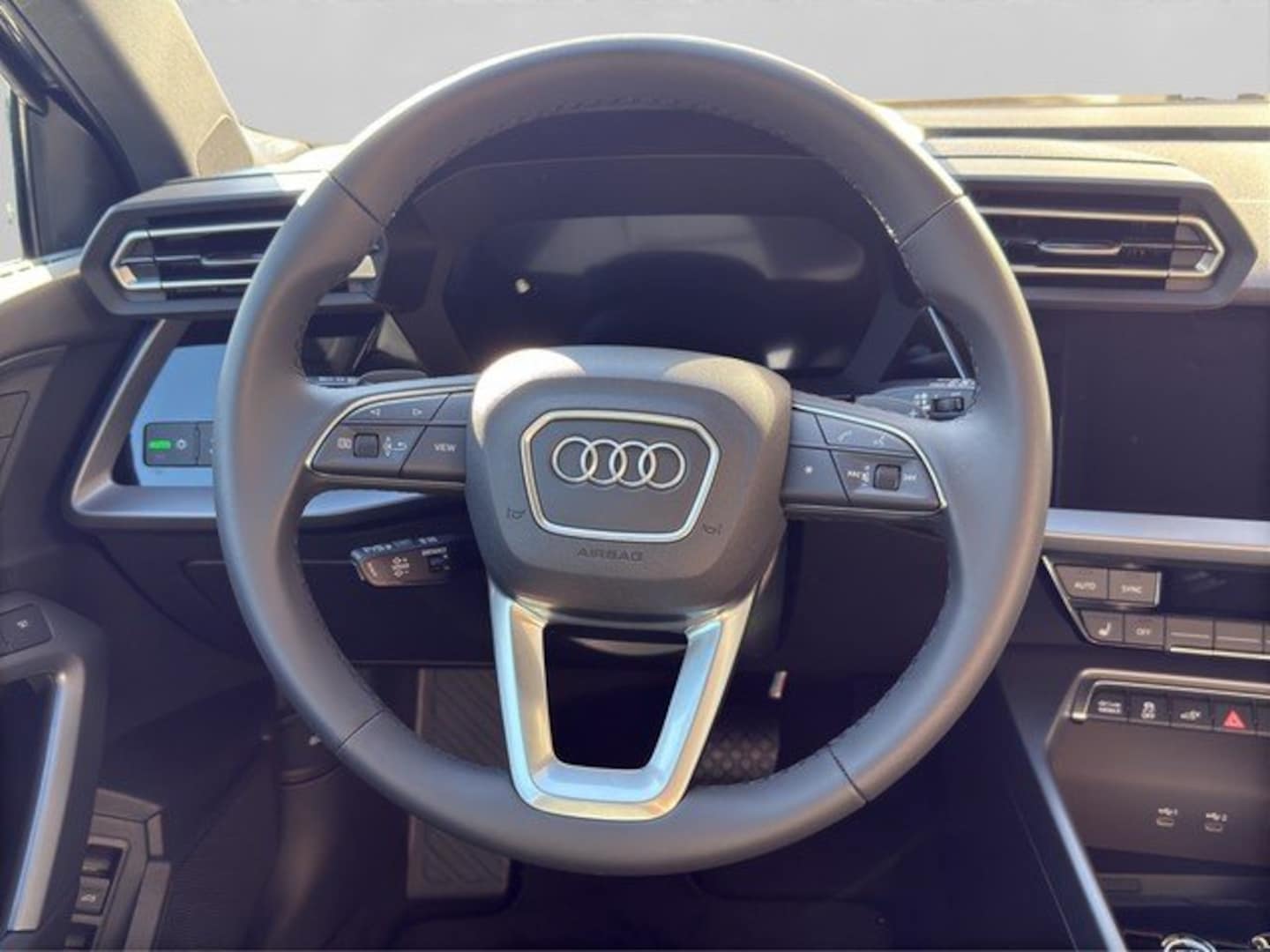 Bild über Audi A3 Sportback TFSI e TFSI e 150 kW S tronic - für weitere Informationen kontaktieren Sie den Audi Partner